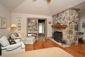 Master Bedroom - Country homes for sale and luxury real estate including horse farms and property in the Caledon and King City areas near Toronto